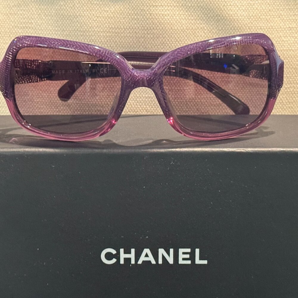 Chanel Purple Sunglasses full inclusion!